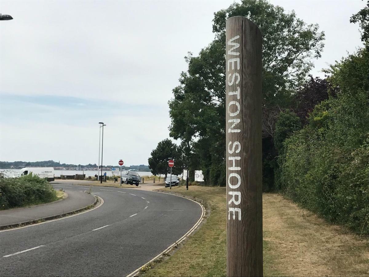 Weston Shore Southampton Exterior foto